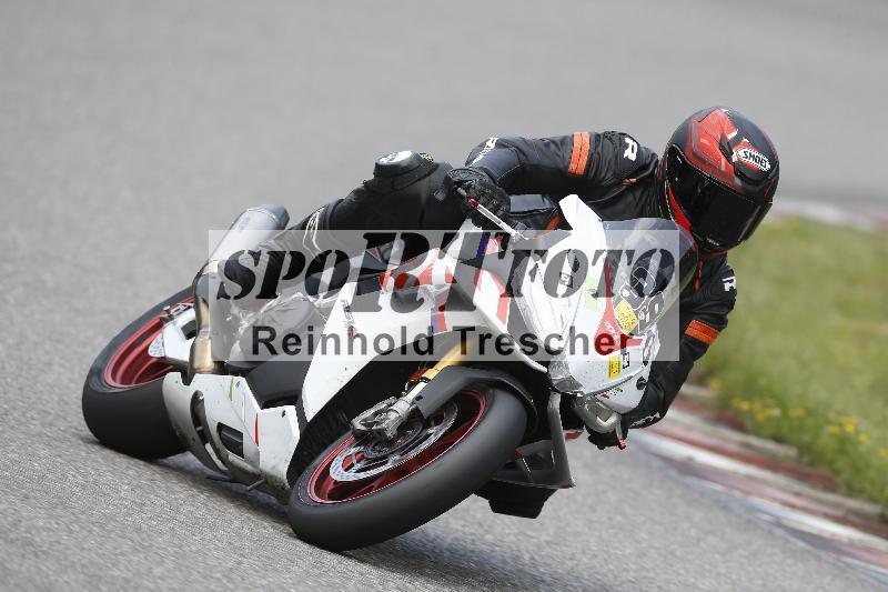 /24 08.06.2025 TZ Motorsport ADR/Gruppe gelb/390